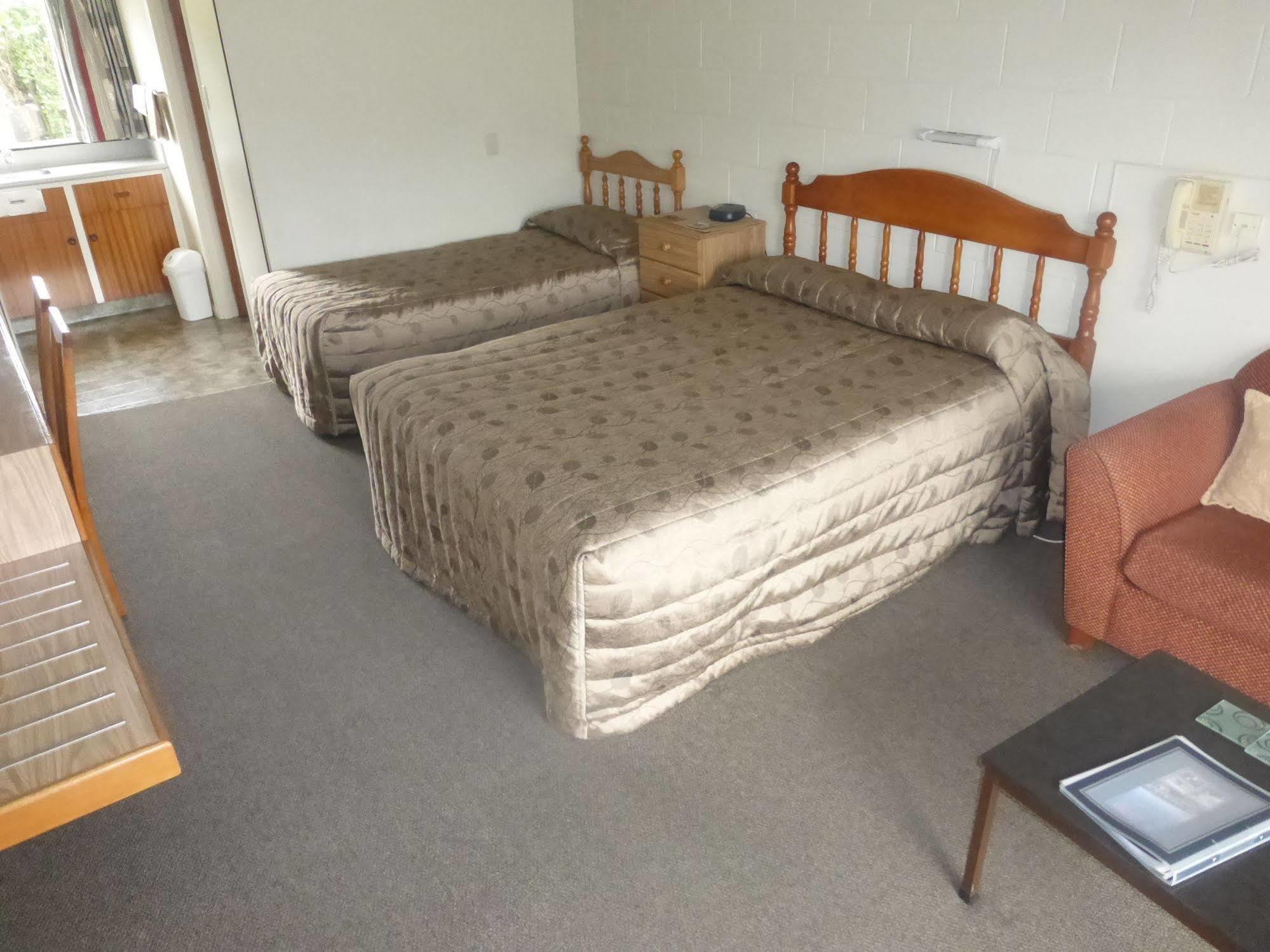 Alpine Motel Oamaru Extérieur photo